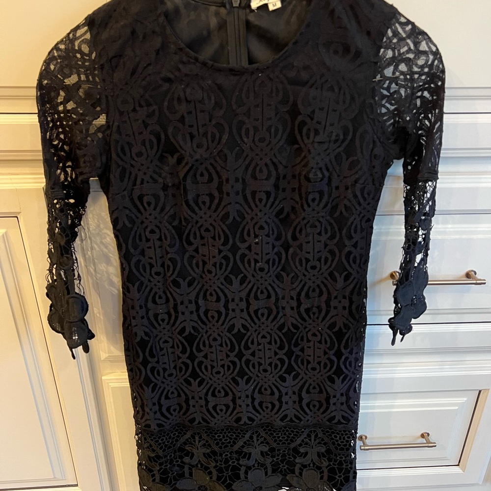 Chic Black Lace Dress